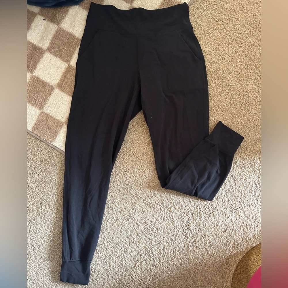 Lululemon Black Joggers Size 6